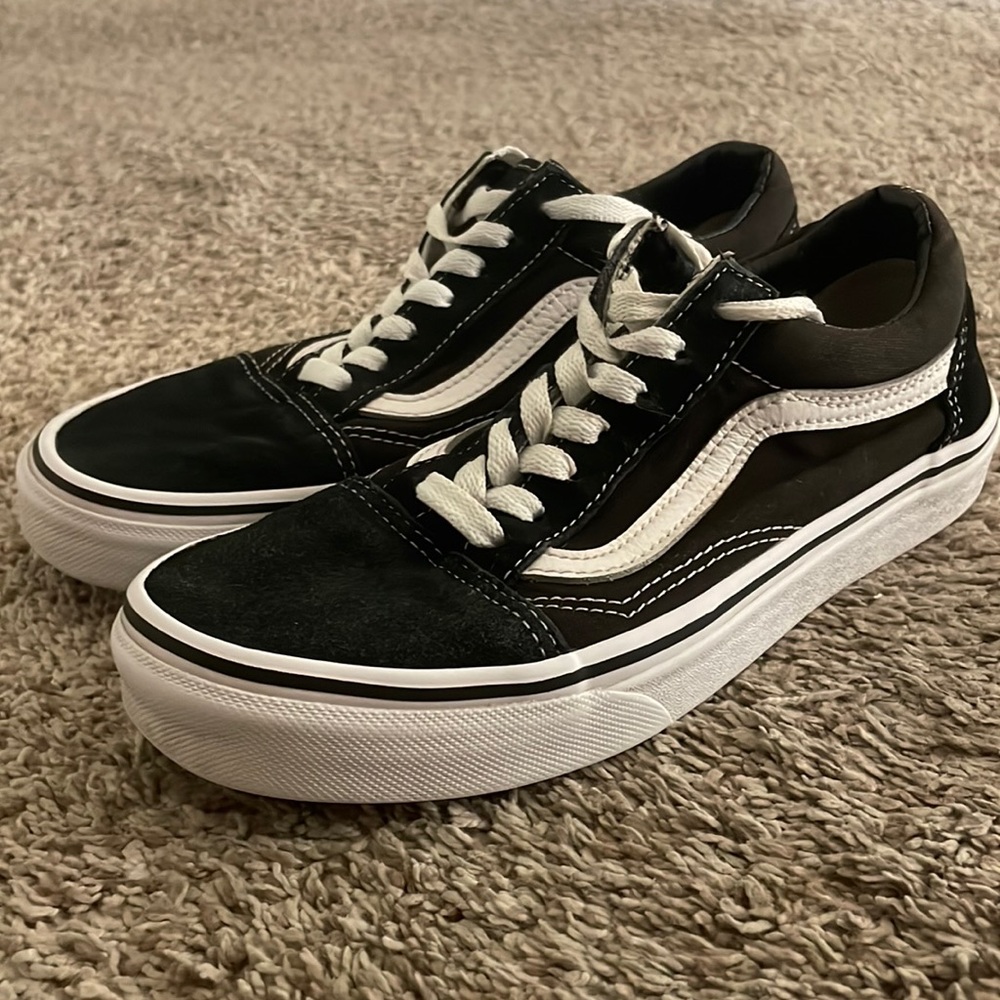 Black classic old school vans